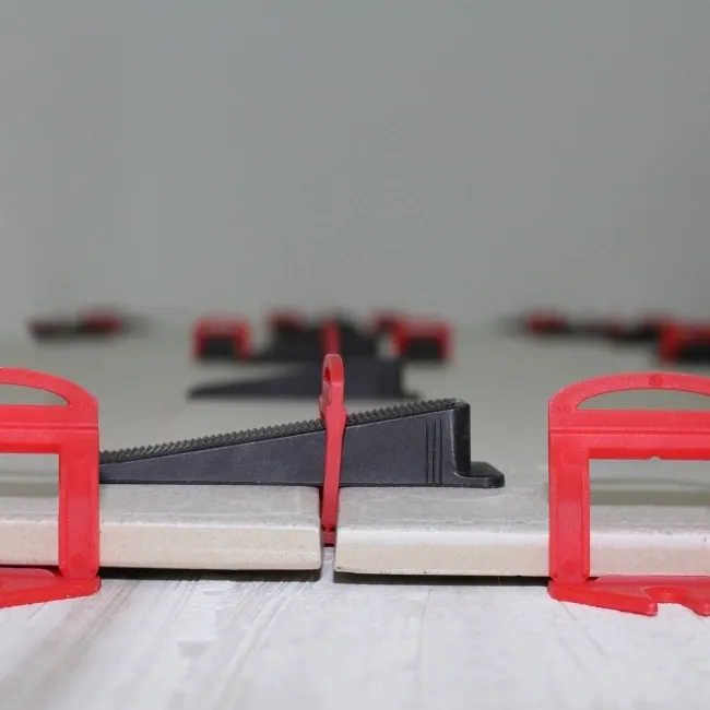 Rubi 2mm Delta Levelling Clips Pack of 200