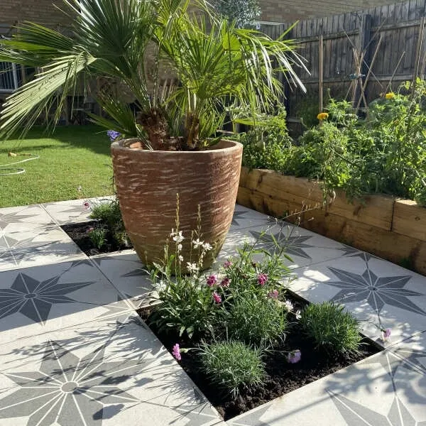 Bellevue Star Decor Ivory Stone Effect Matt Porcelain Outdoor Paving Tile 59.2x59.2cm