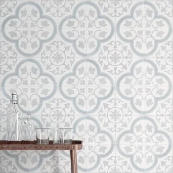 Havana Ornate Patterned Matt Porcelain Tile 22.3x22.3cm