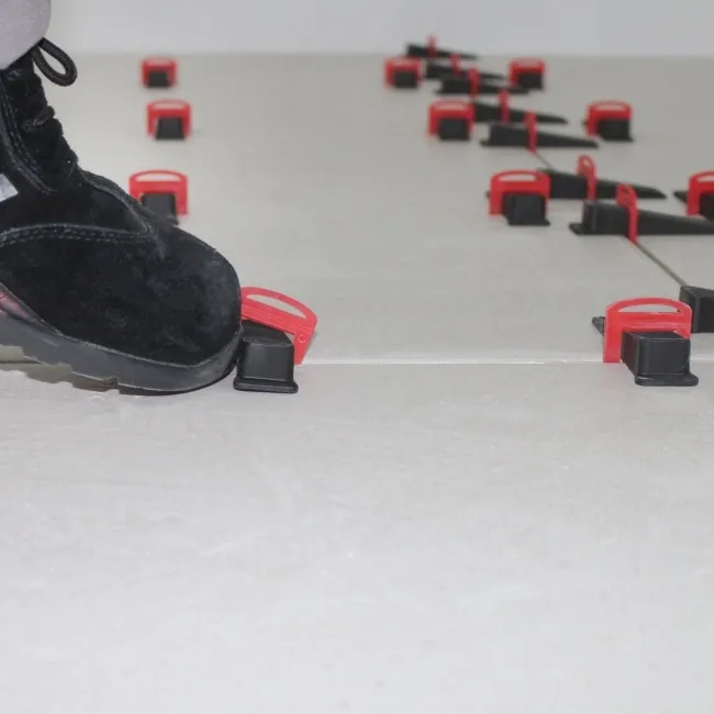 Rubi Delta Levelling System Pliers